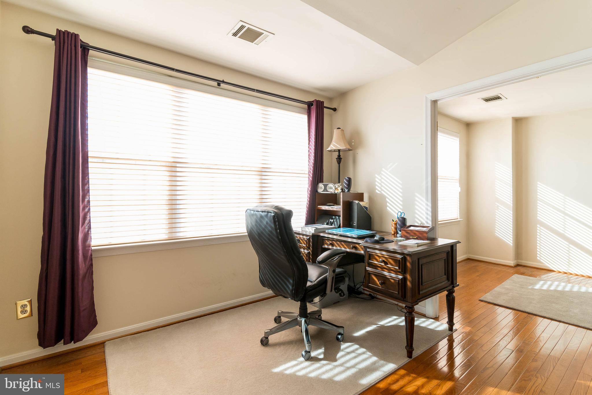 WAYSIDE VILLAGE - Residential