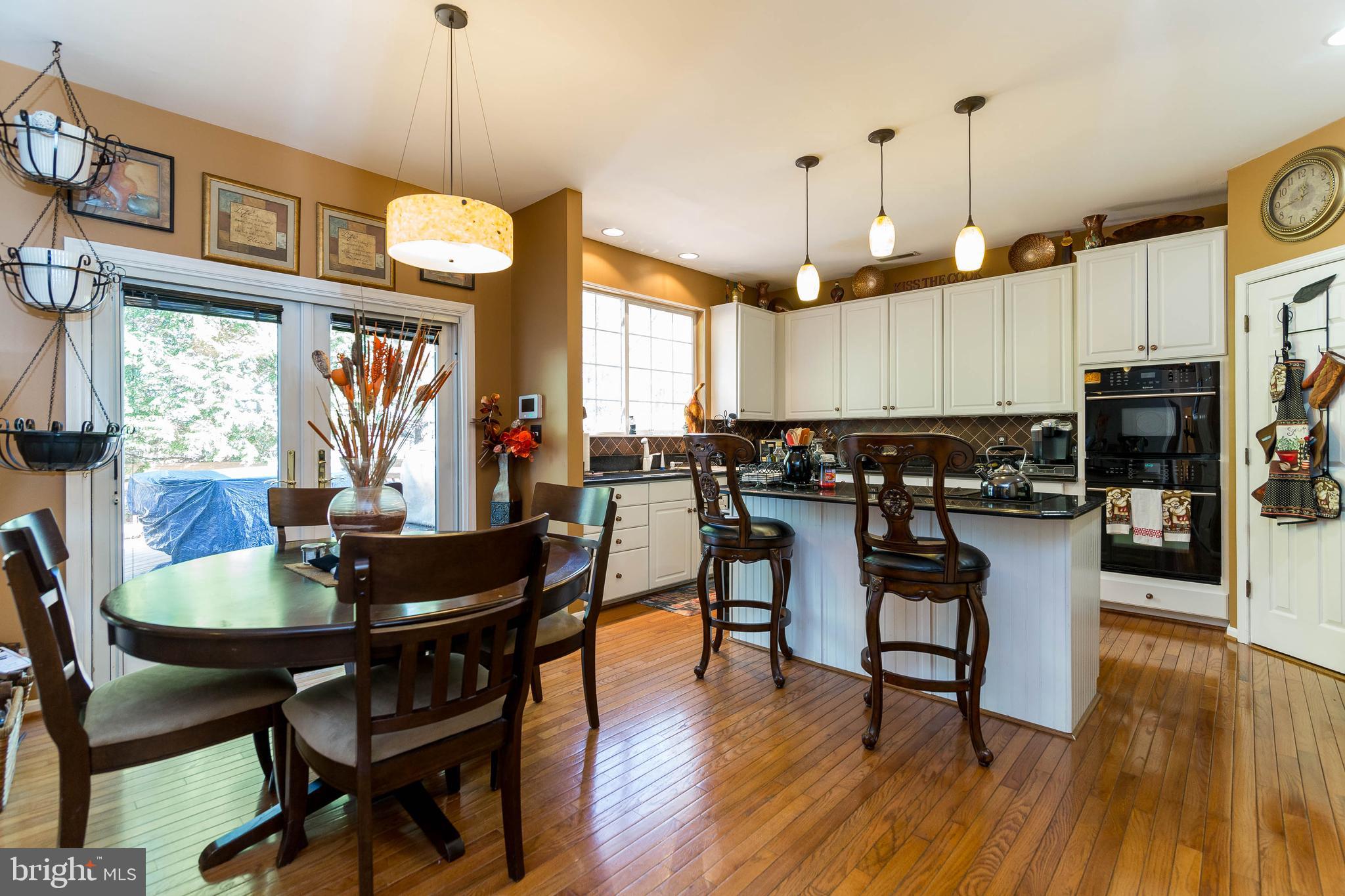 WAYSIDE VILLAGE - Residential