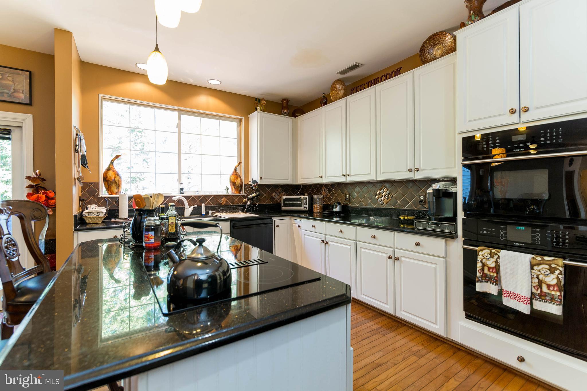 WAYSIDE VILLAGE - Residential