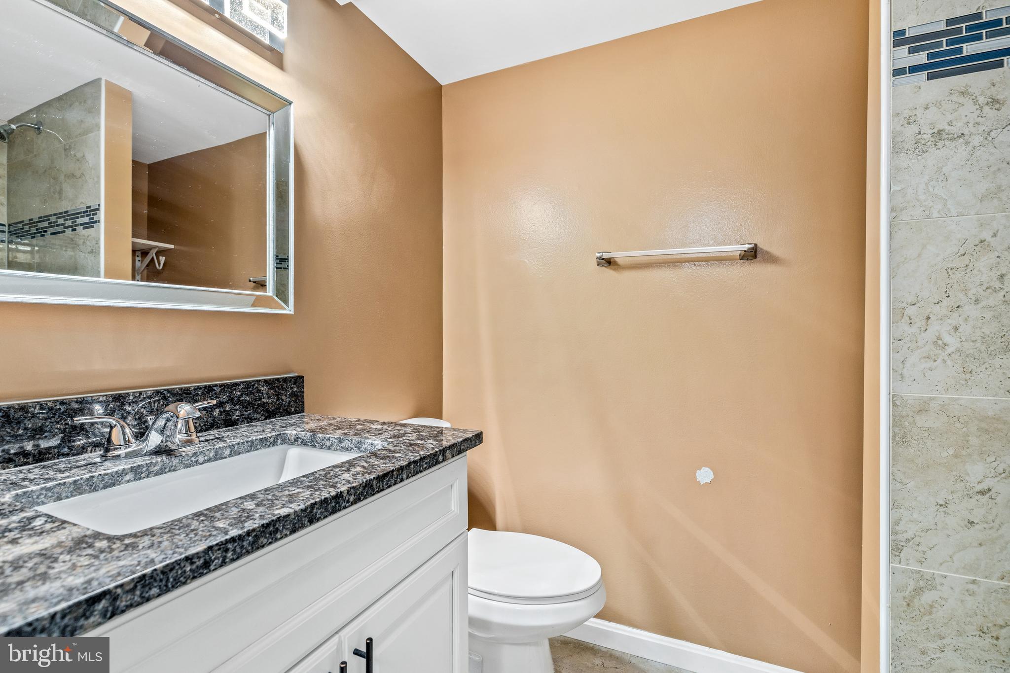 NORTH BARNABY - Residential