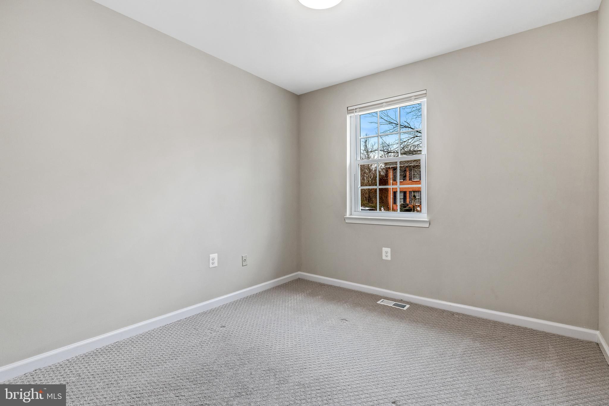 NORTH BARNABY - Residential