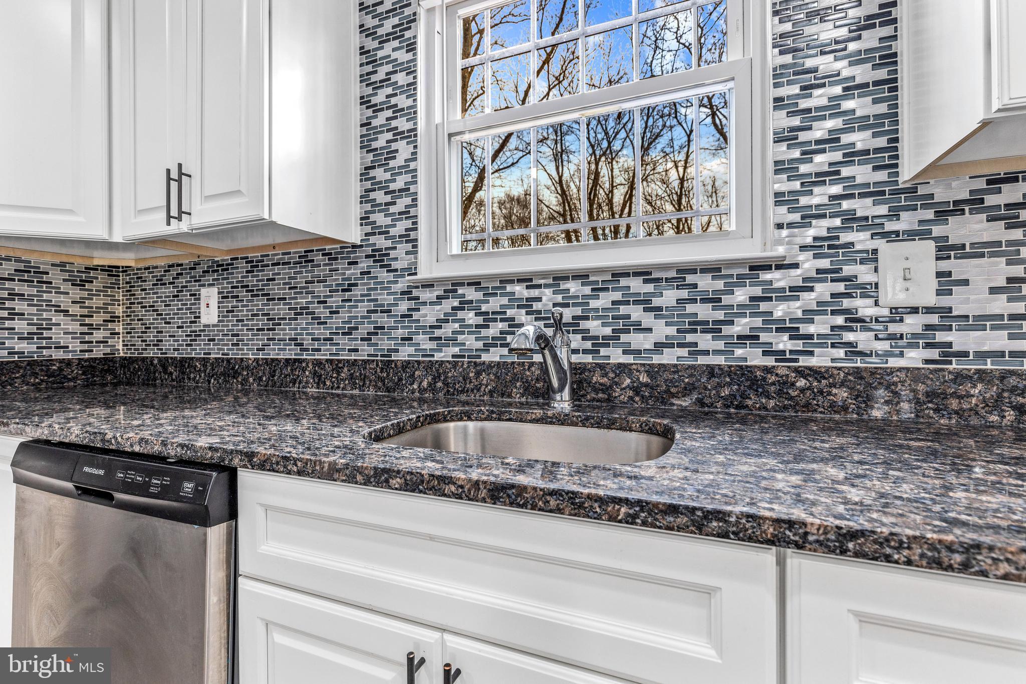 NORTH BARNABY - Residential