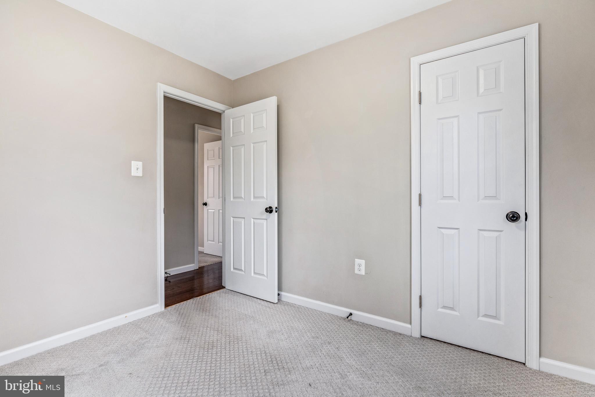 NORTH BARNABY - Residential