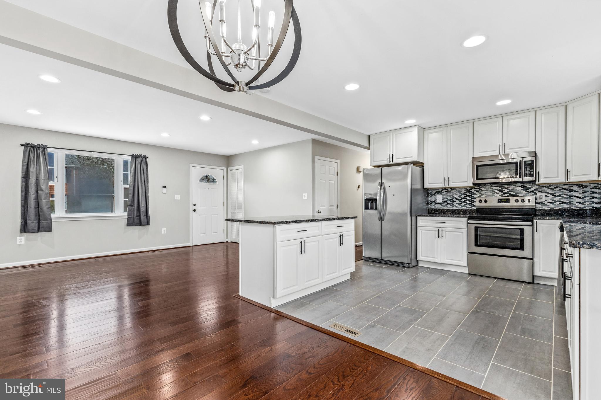 NORTH BARNABY - Residential