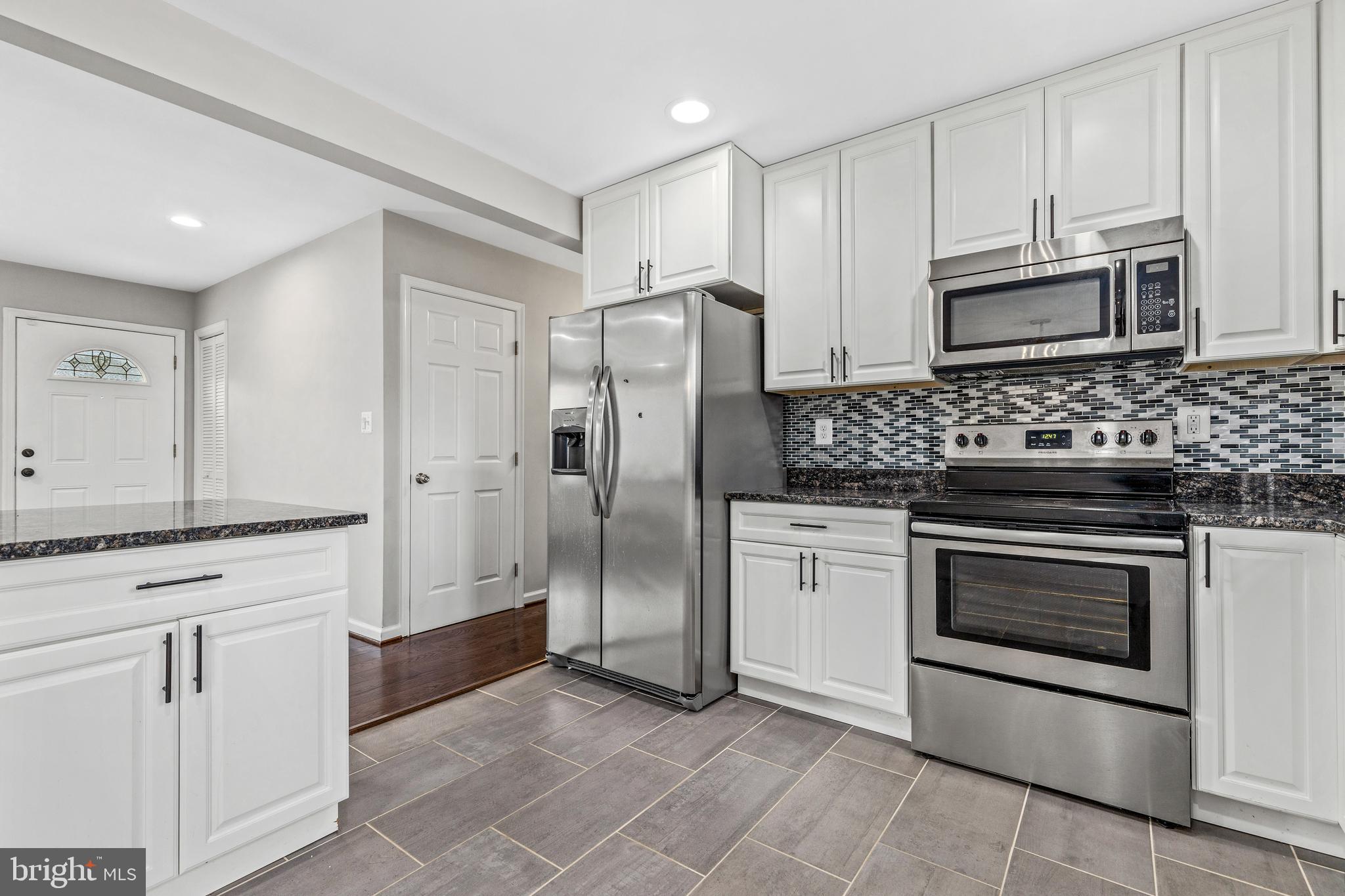 NORTH BARNABY - Residential