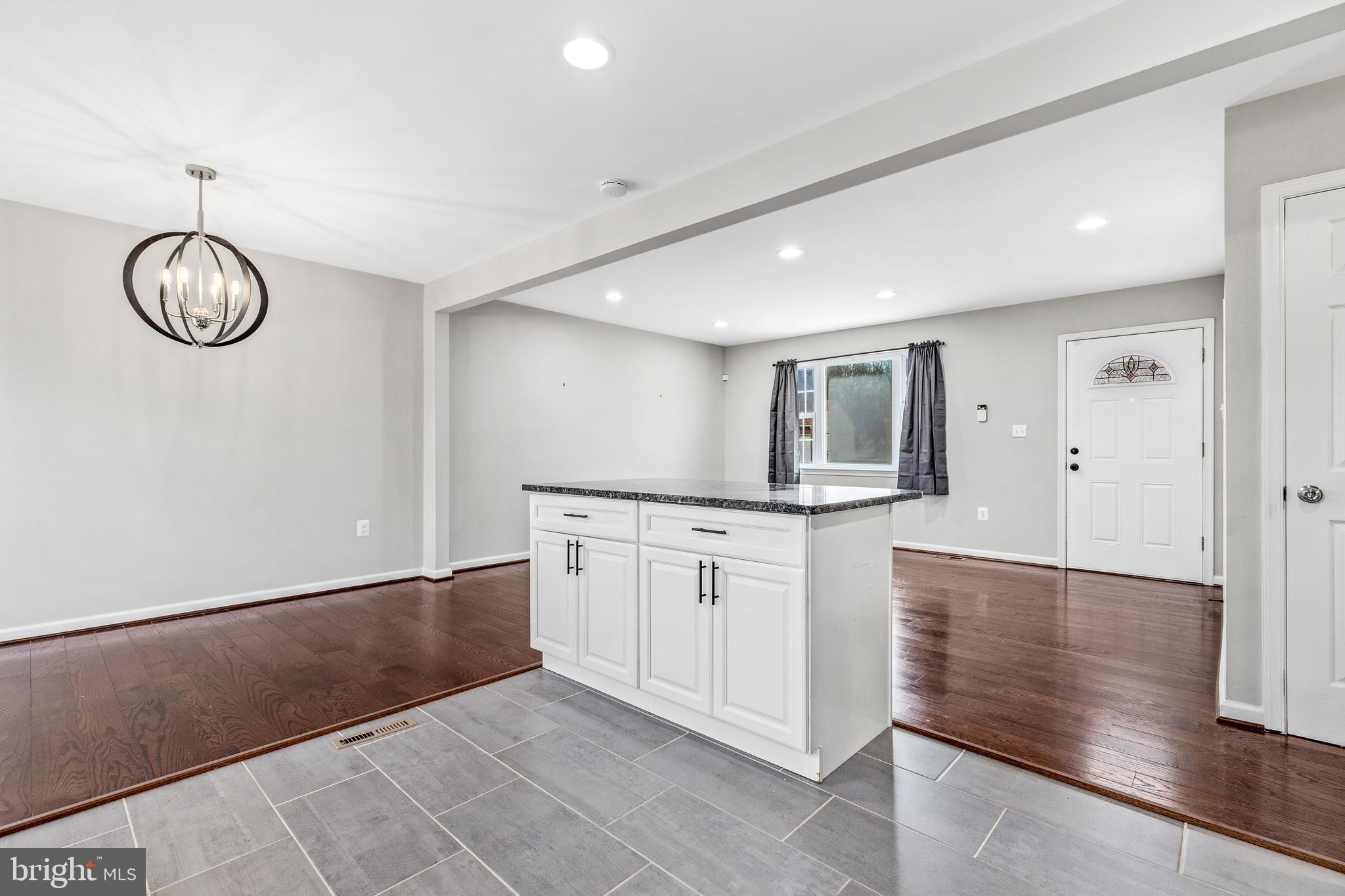 NORTH BARNABY - Residential