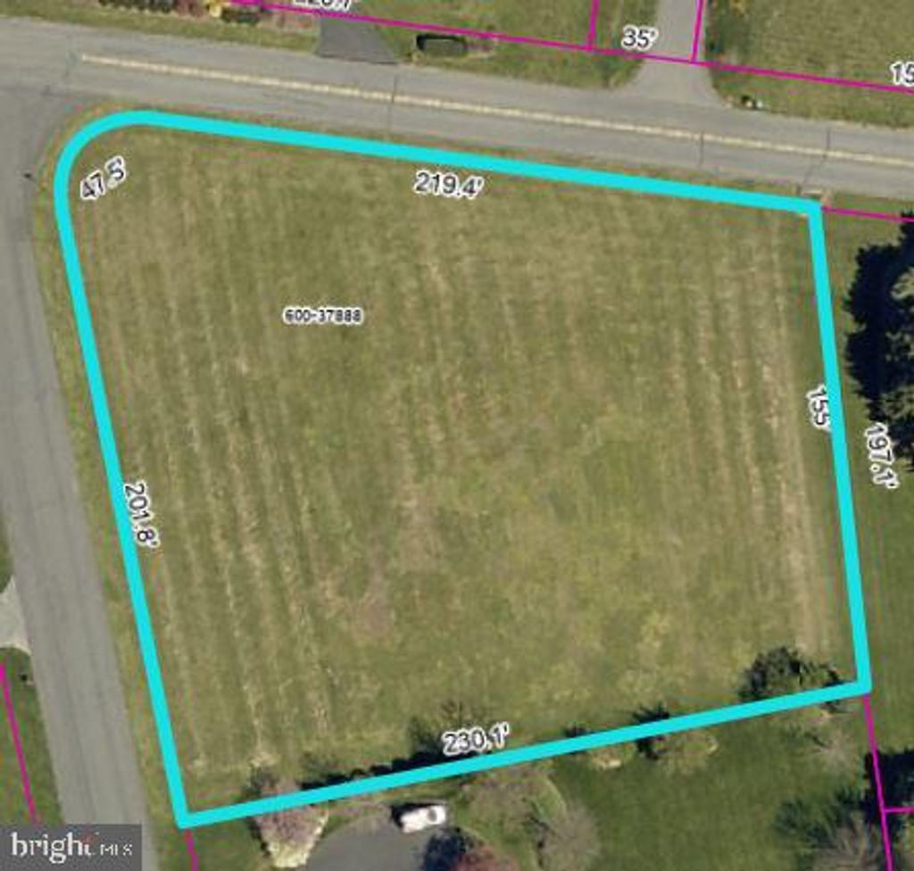Photo of 0 STRAWBERRY LN B-B LOT 18, LITITZ, PA 17543 (MLS # PALA2039566)