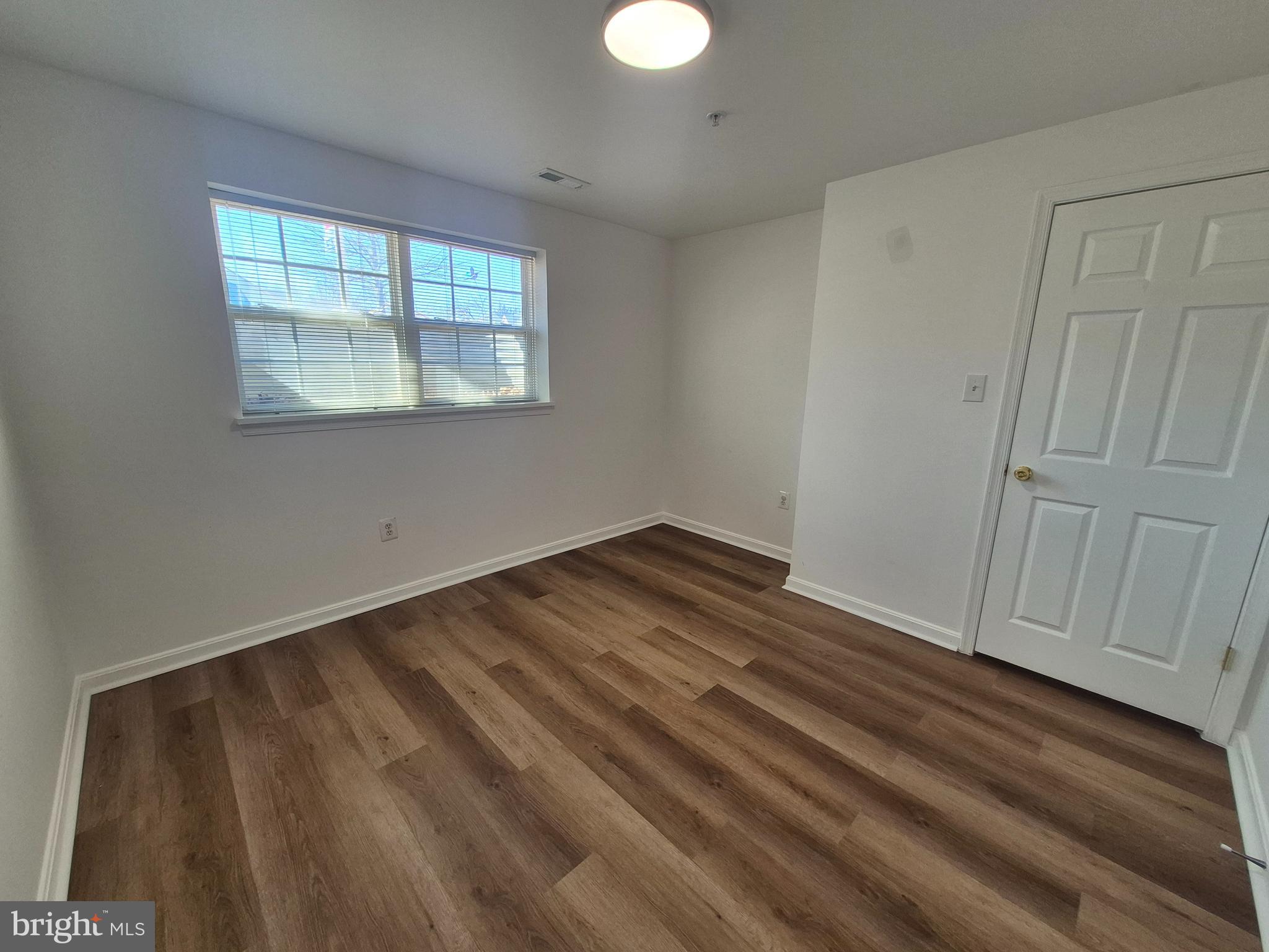 WELLINGTON TRACE - Residential Lease