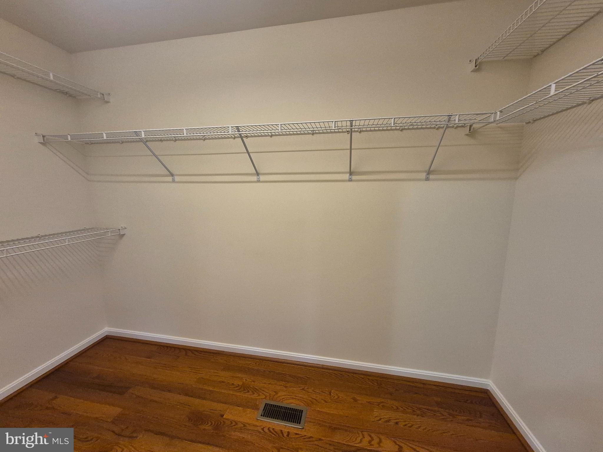 WELLINGTON TRACE - Residential Lease