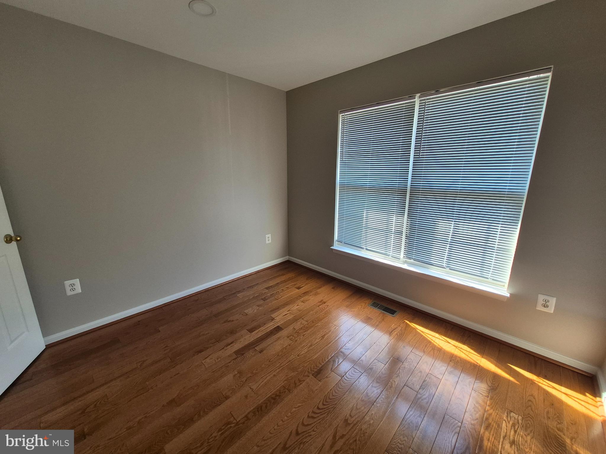 WELLINGTON TRACE - Residential Lease