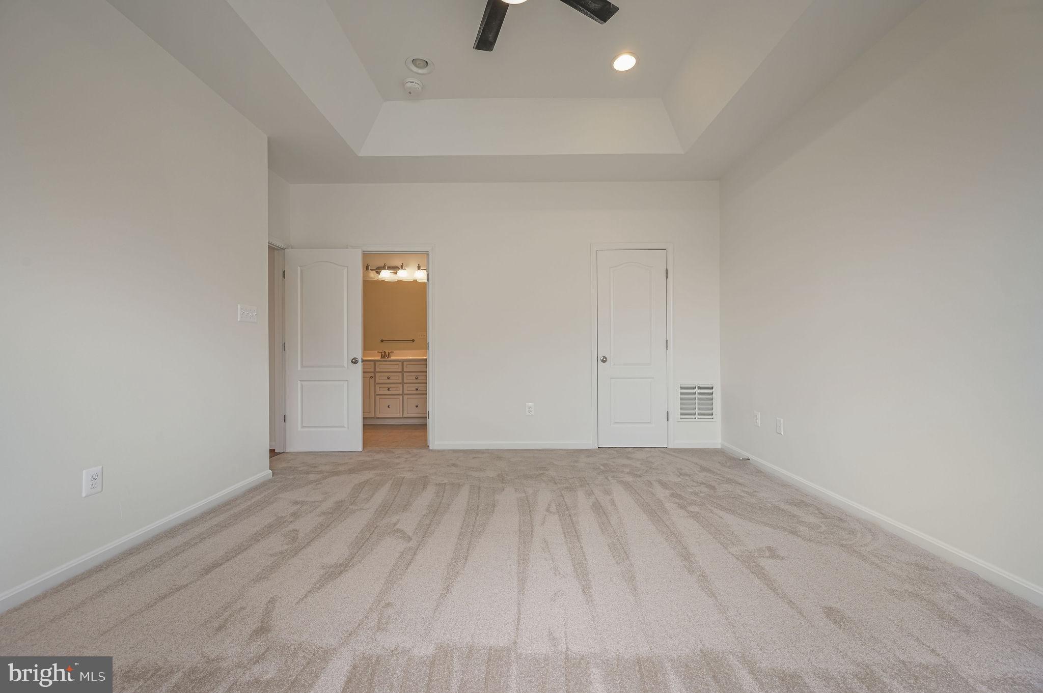 LONGACRE VILLAGE - Residential