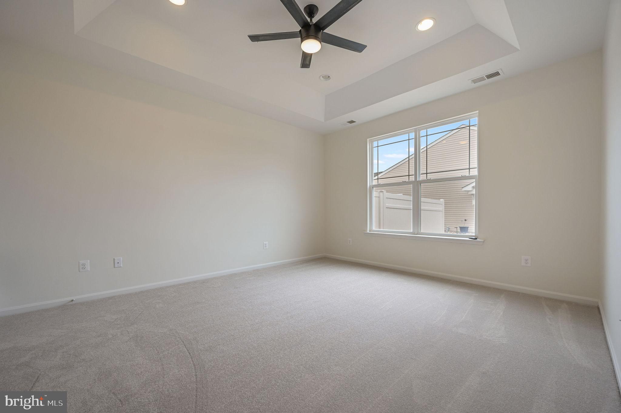 LONGACRE VILLAGE - Residential