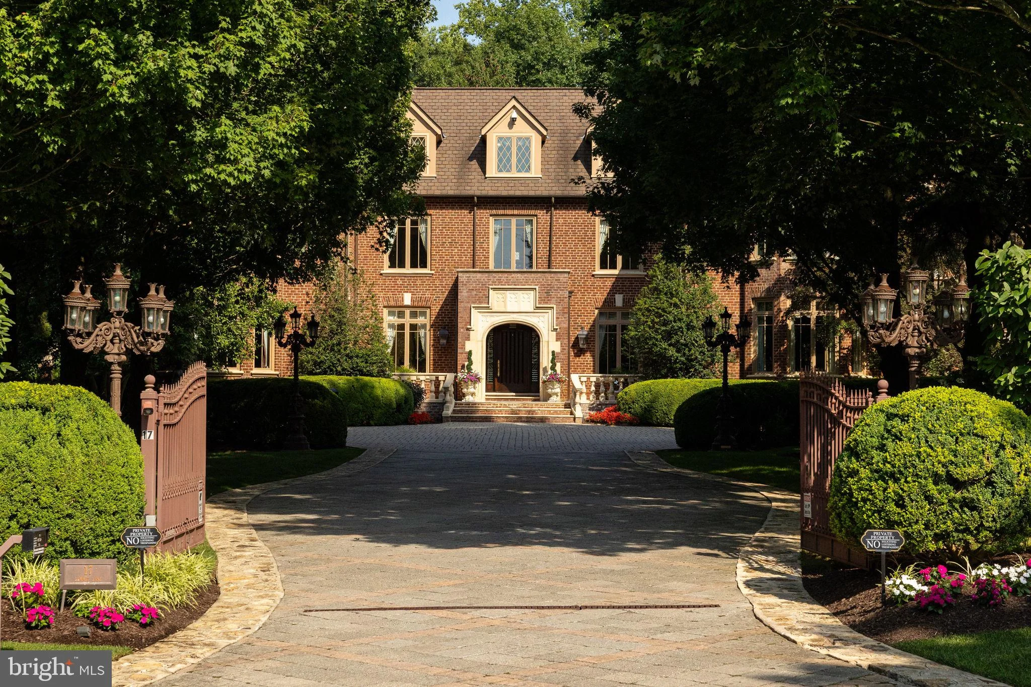 17 Summit Lane, Wilmington, DE 19807