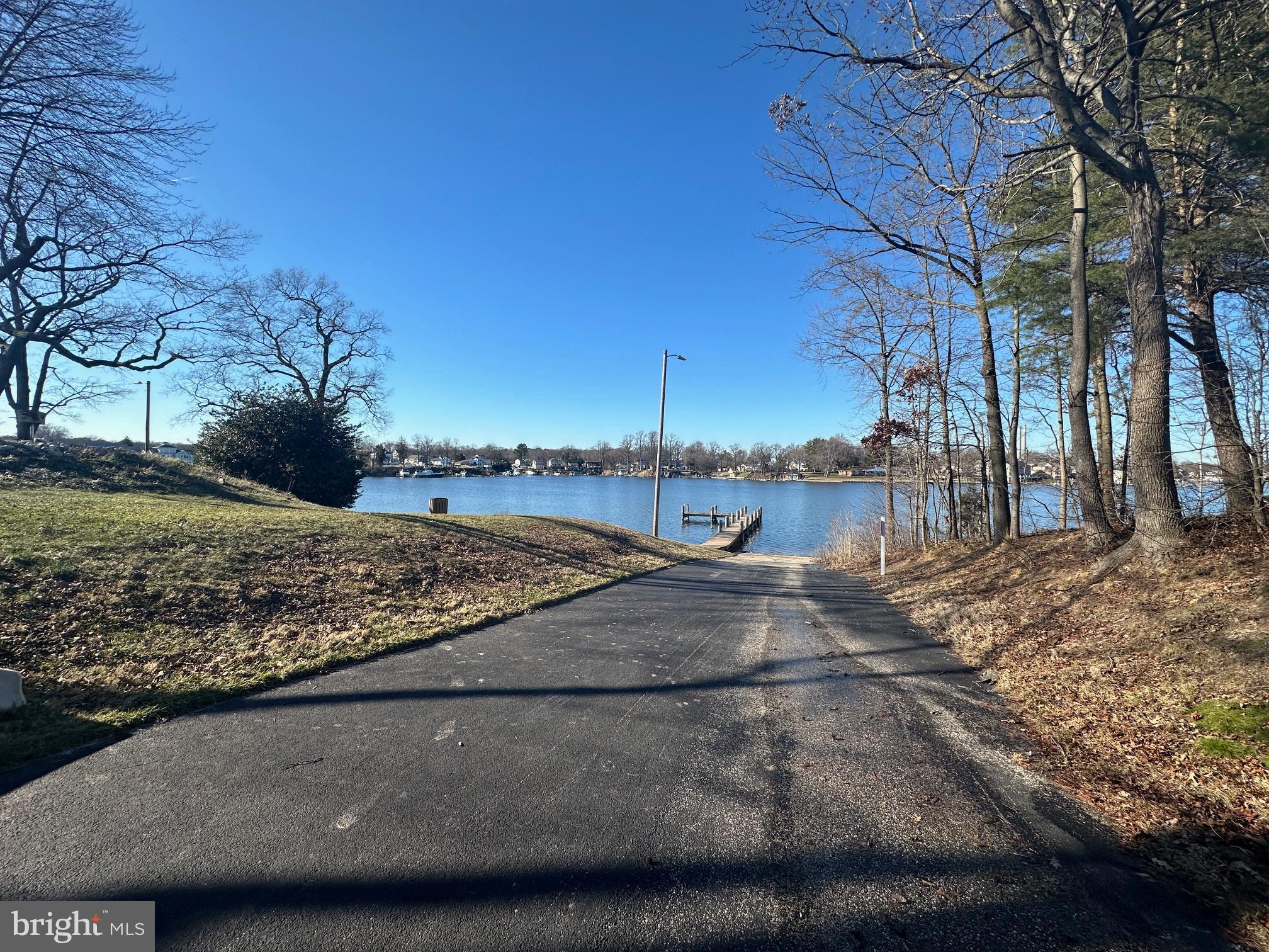 ELIZABETHS LANDING - Residential Lease