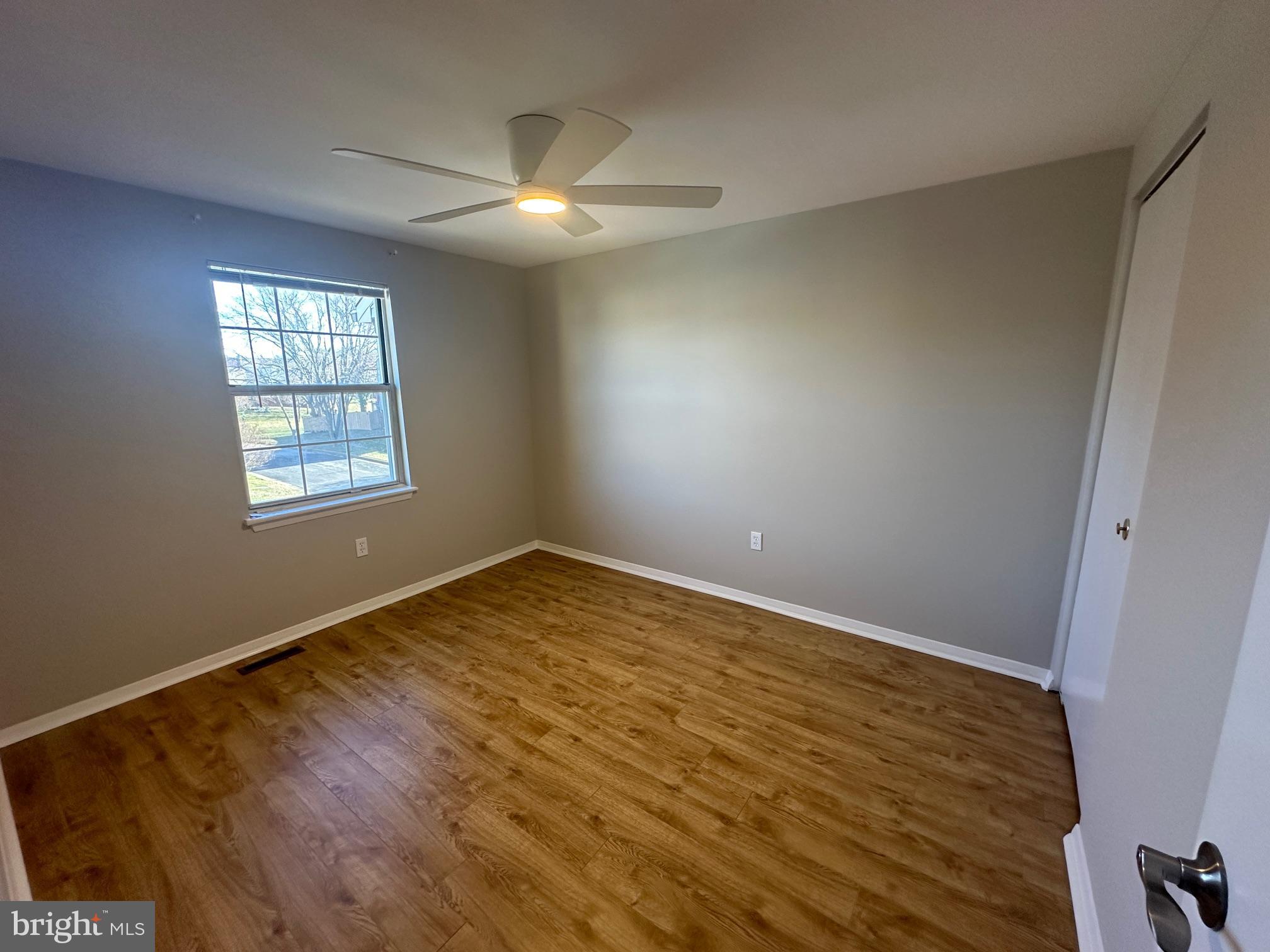 ELIZABETHS LANDING - Residential Lease