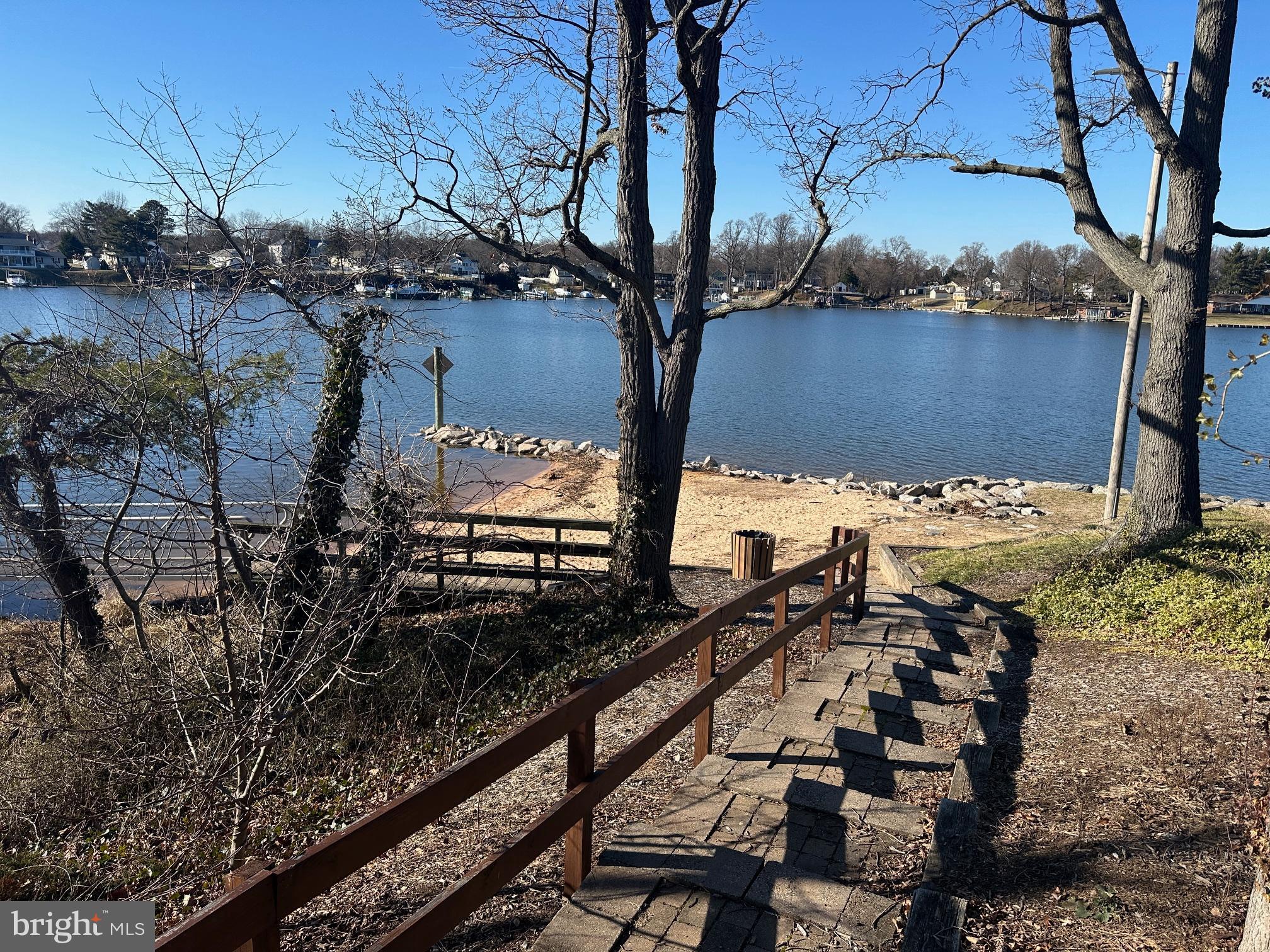 ELIZABETHS LANDING - Residential Lease