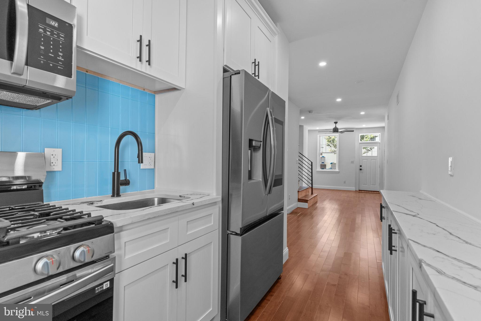 OLDE KENSINGTON - Residential