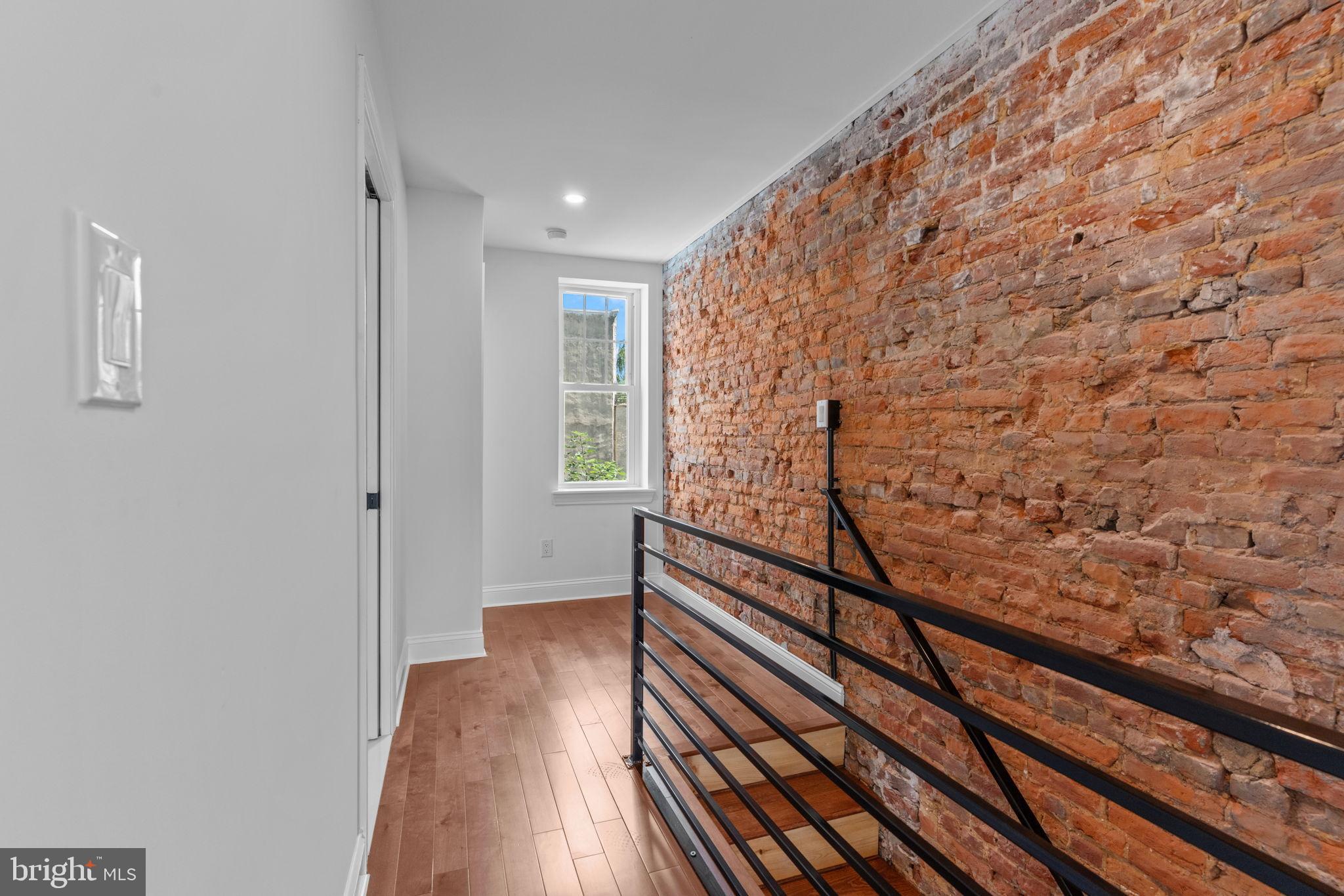 OLDE KENSINGTON - Residential