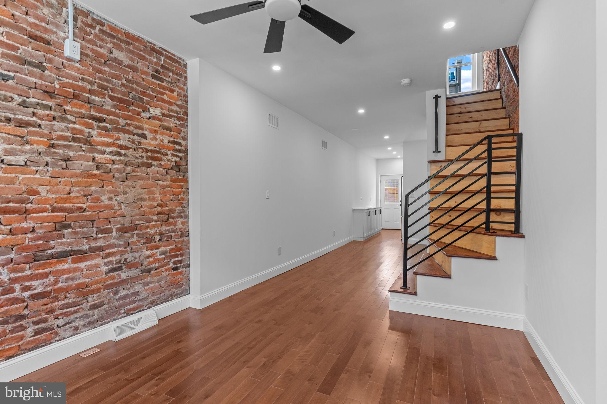 OLDE KENSINGTON - Residential