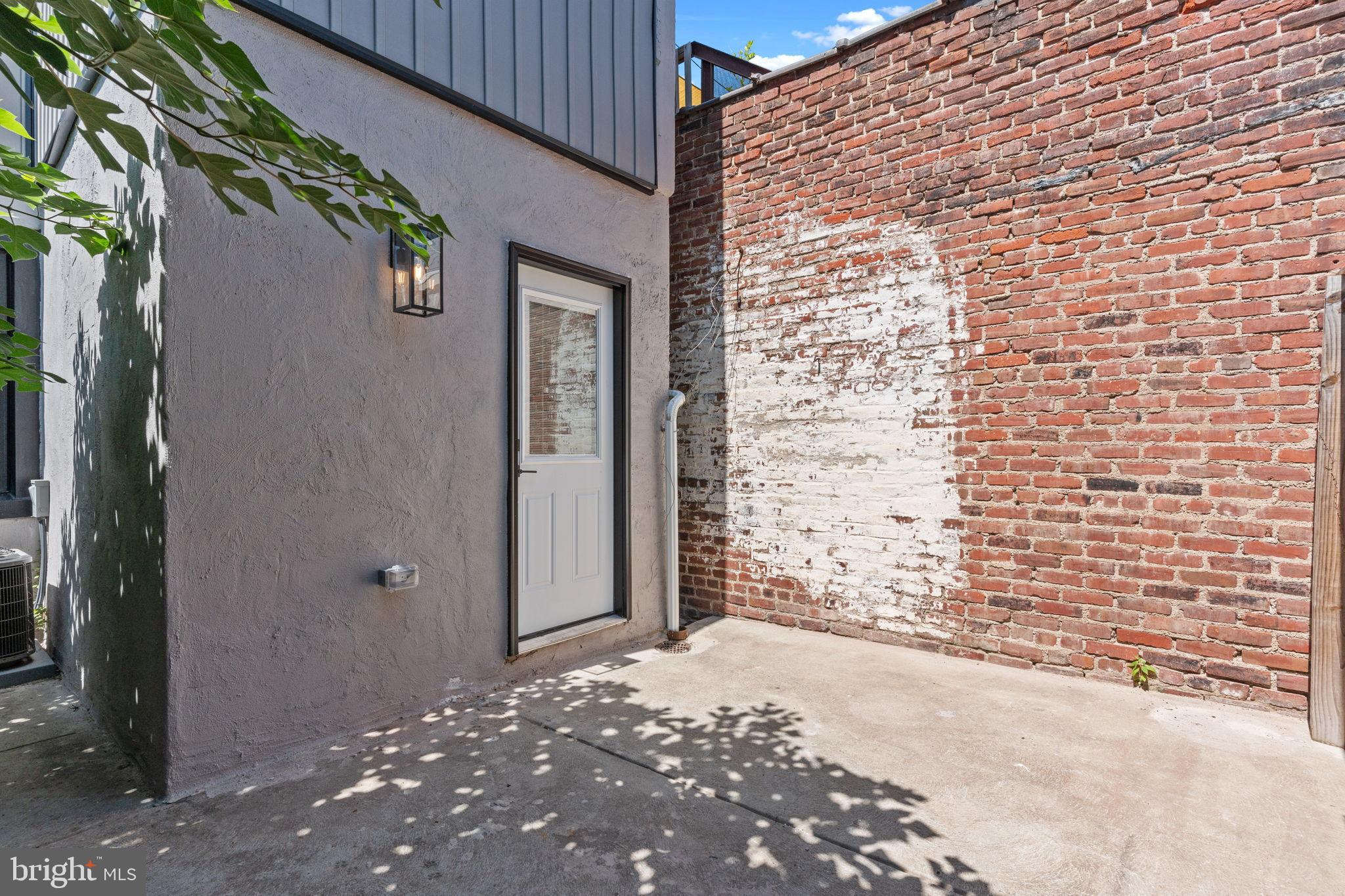 OLDE KENSINGTON - Residential