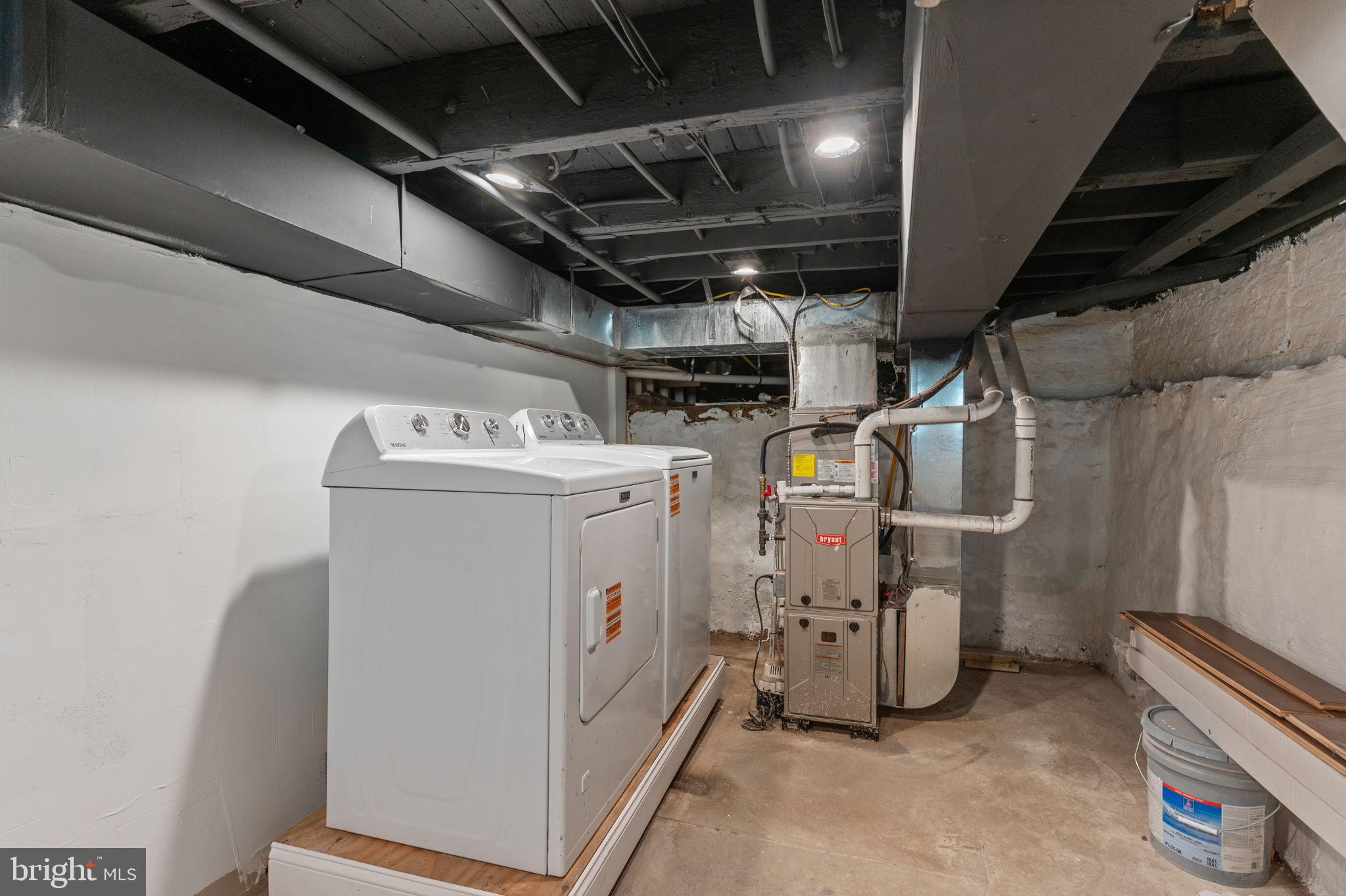 OLDE KENSINGTON - Residential