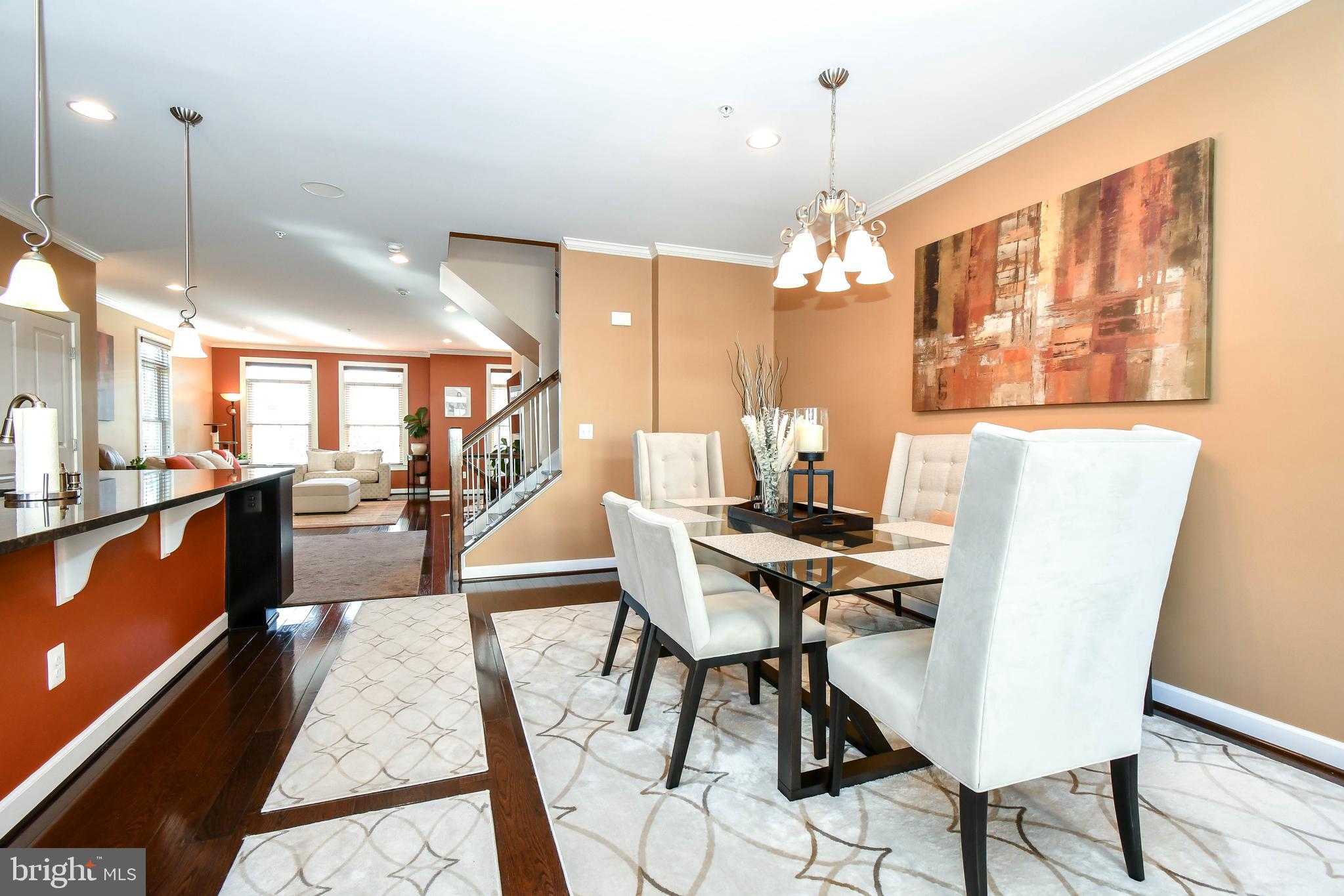 ONE LOUDOUN - Residential