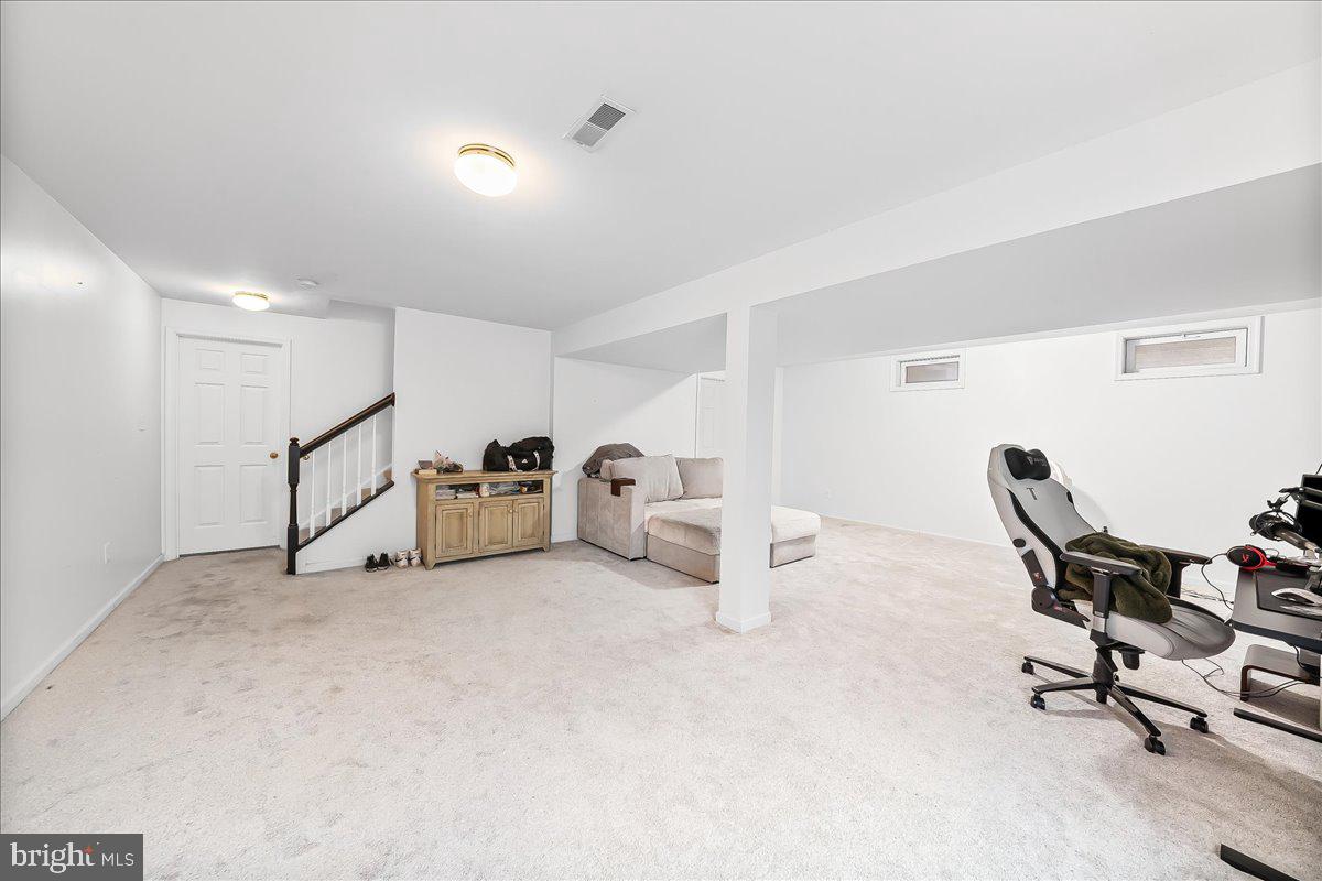 417 N BROOKSIDE DRIVE