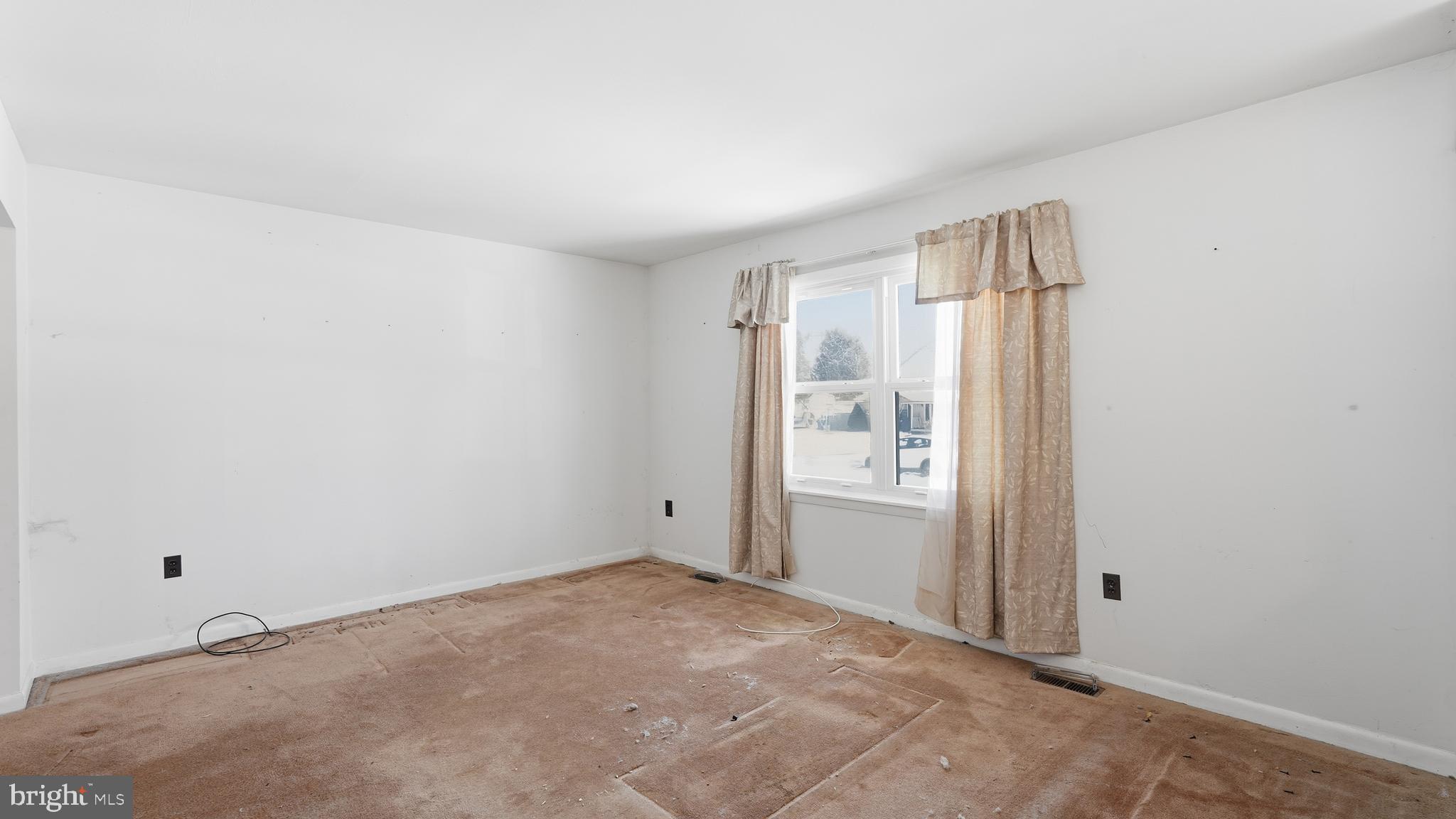 OAKRIDGE / COUNTRY RIDGE - Residential