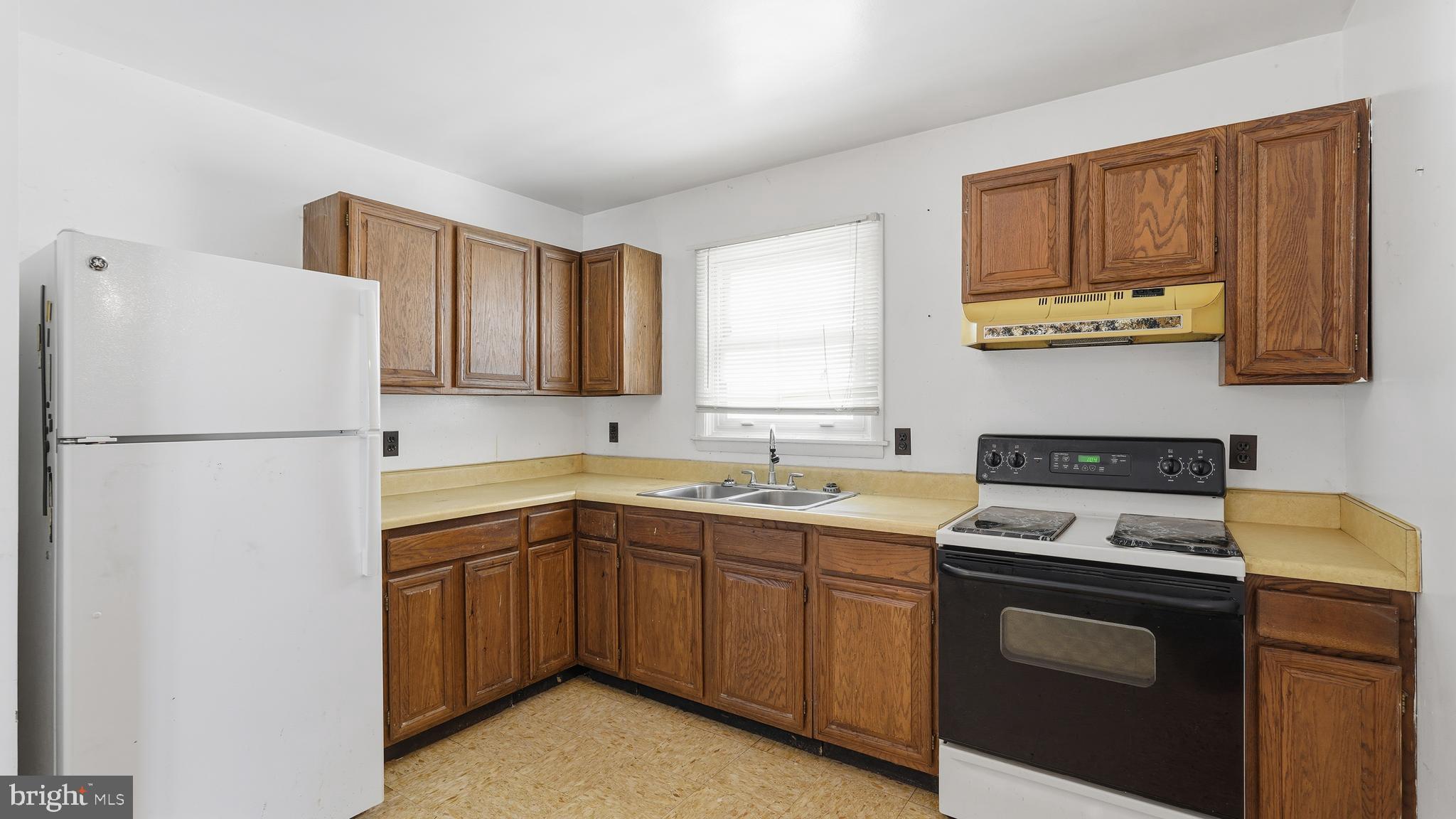 OAKRIDGE / COUNTRY RIDGE - Residential