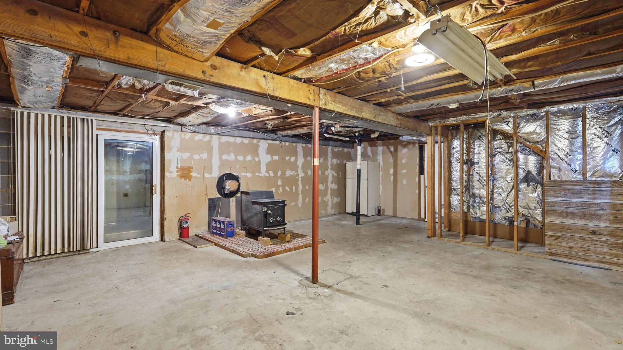 OAKRIDGE / COUNTRY RIDGE - Residential