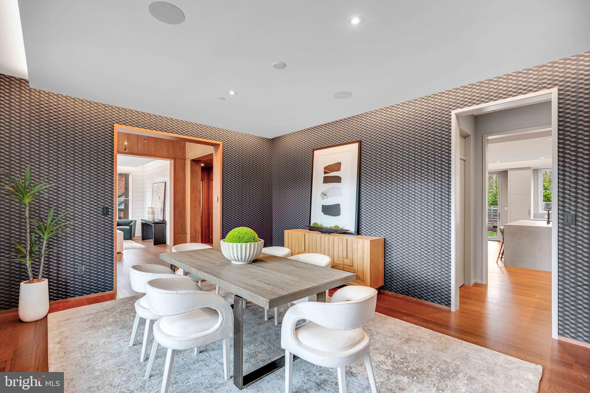 LONGWOOD - Residential