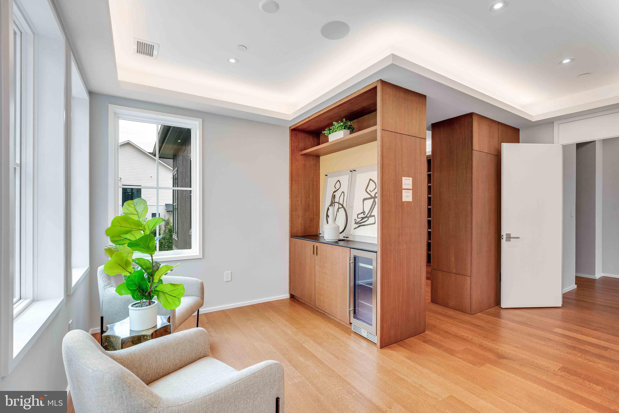 LONGWOOD - Residential