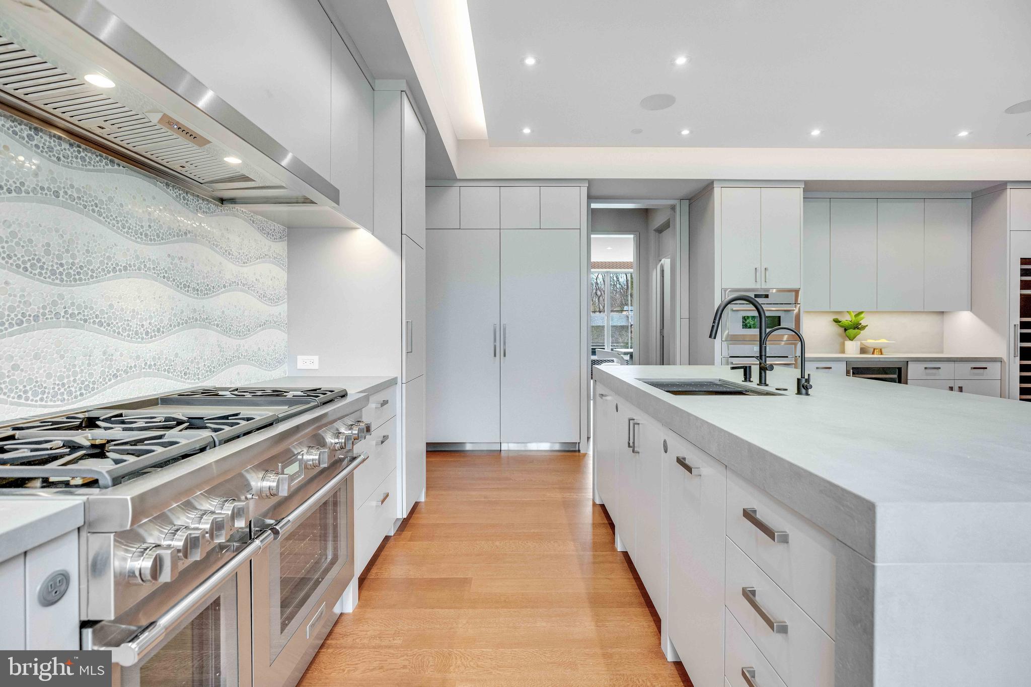 LONGWOOD - Residential