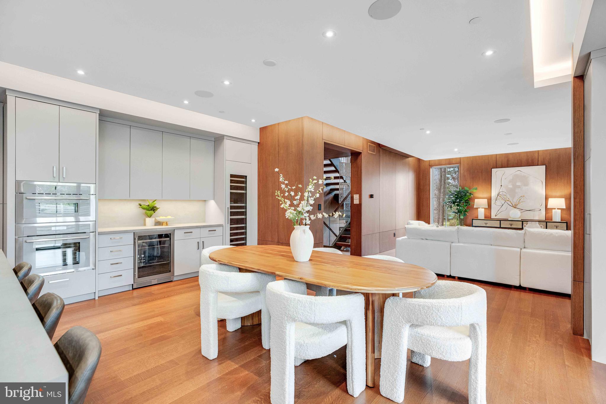 LONGWOOD - Residential