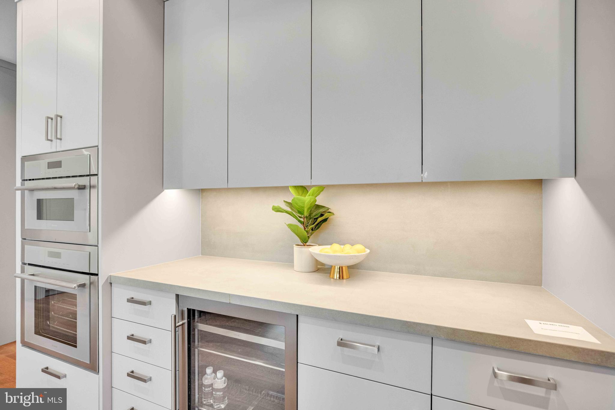 LONGWOOD - Residential