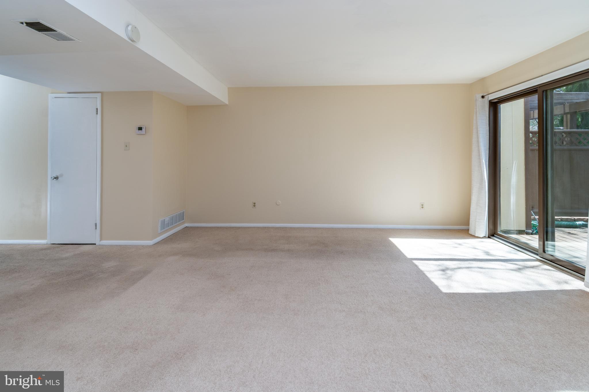 VILLAGE II - Residential Lease