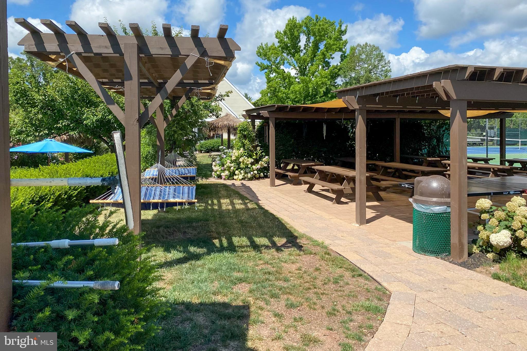 VILLAGE II - Residential Lease