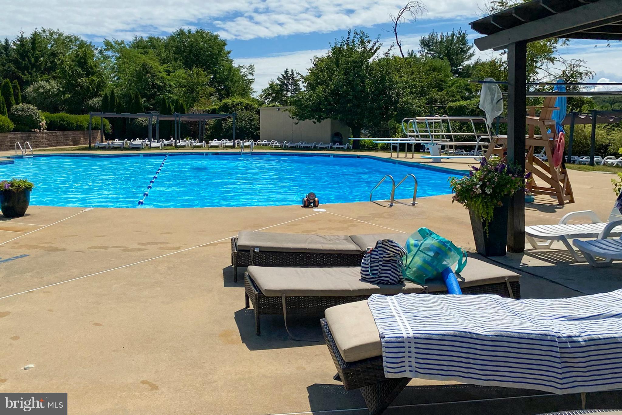 VILLAGE II - Residential Lease