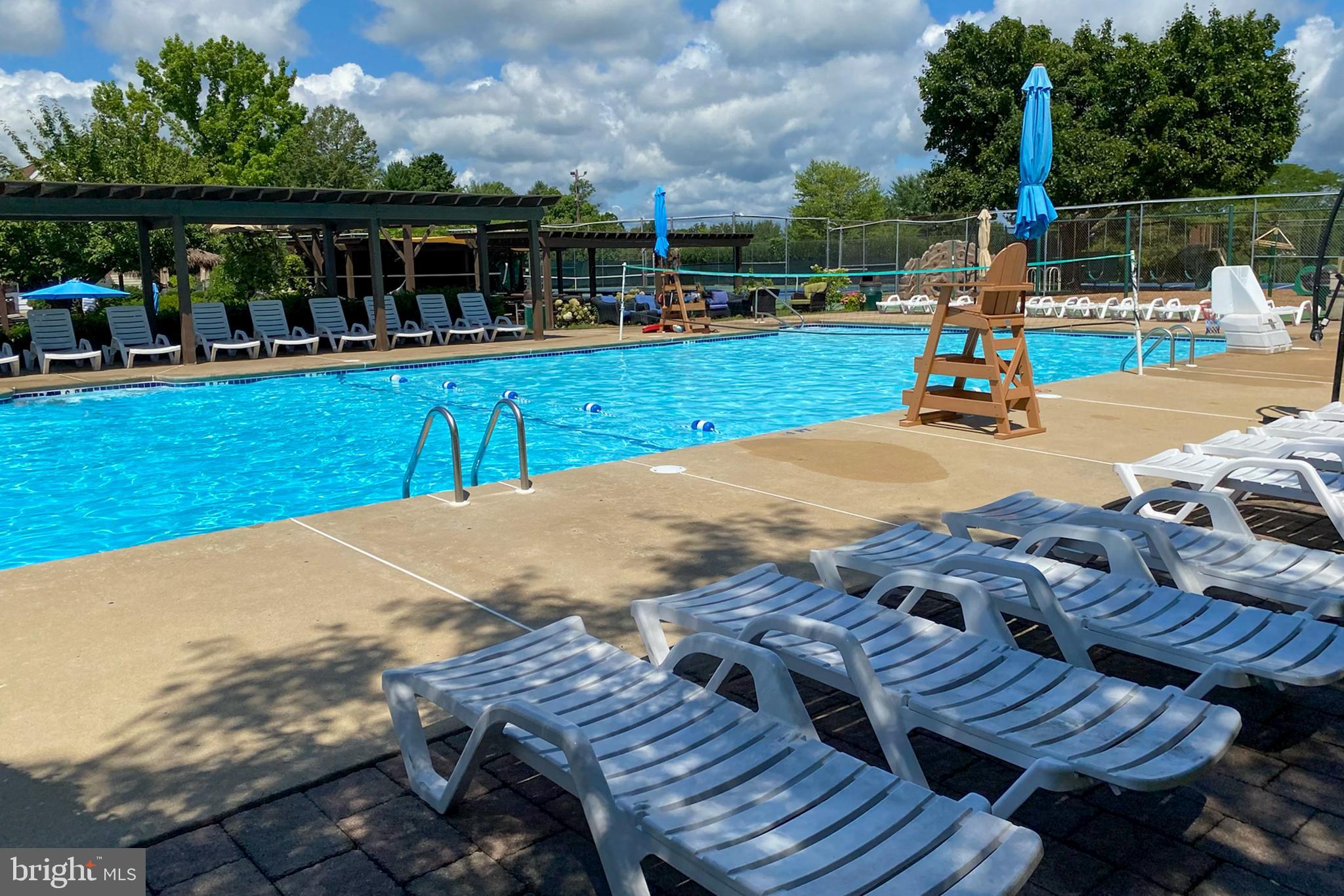 VILLAGE II - Residential Lease