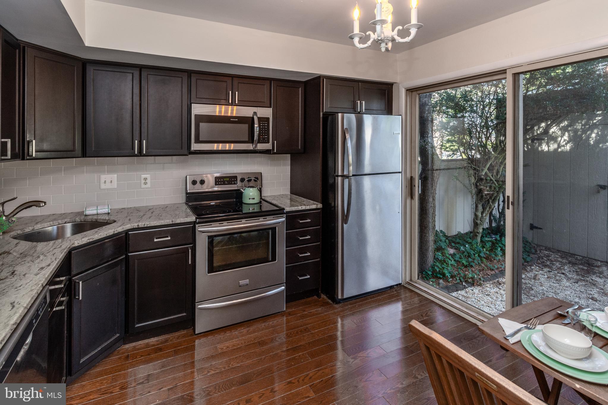 VILLAGE II - Residential Lease