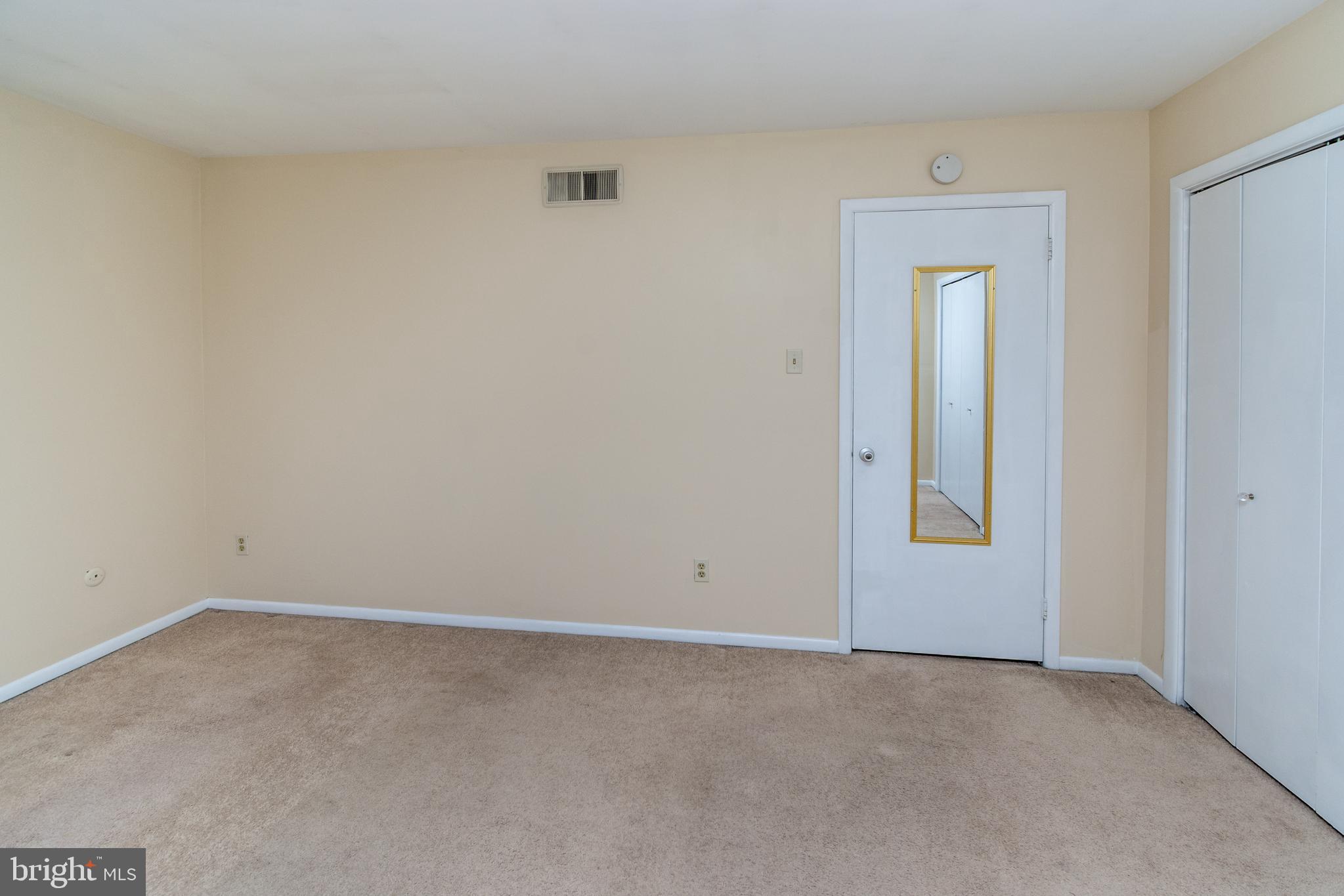 VILLAGE II - Residential Lease