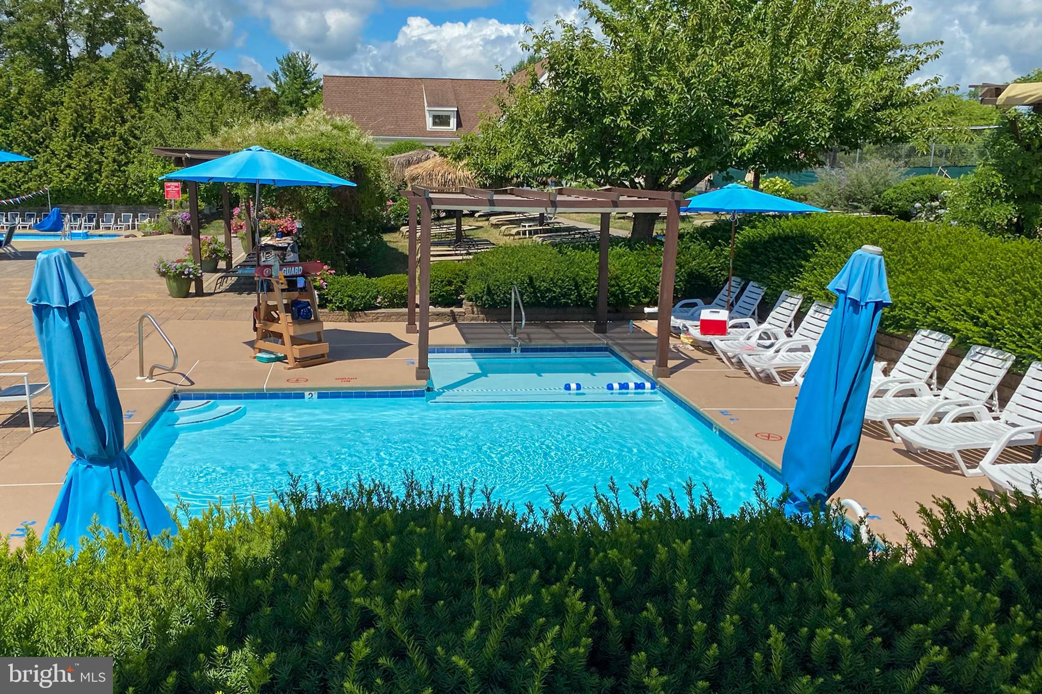 VILLAGE II - Residential Lease