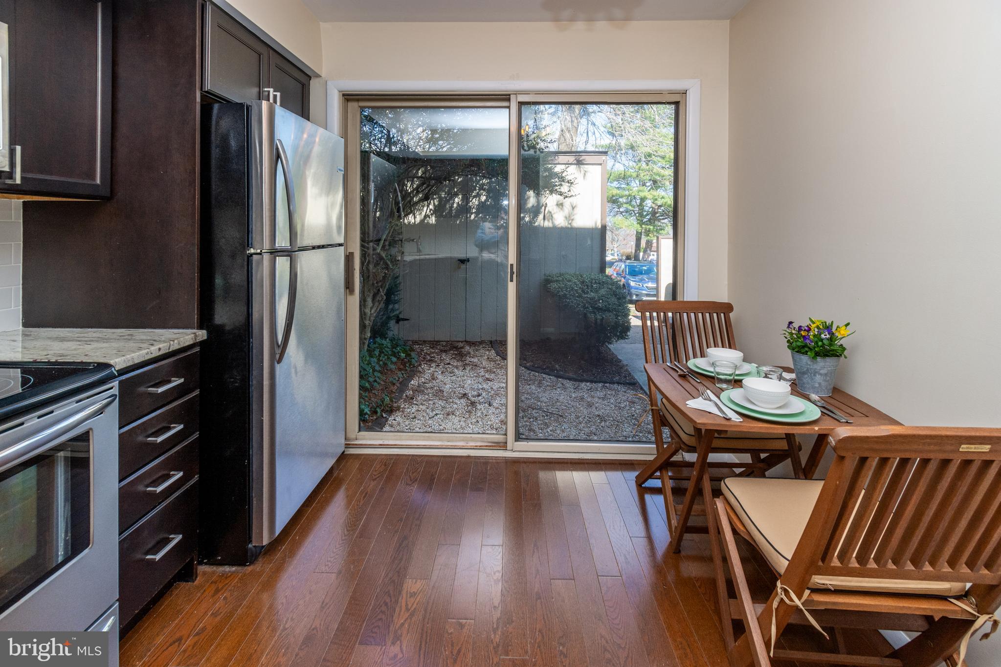 VILLAGE II - Residential Lease