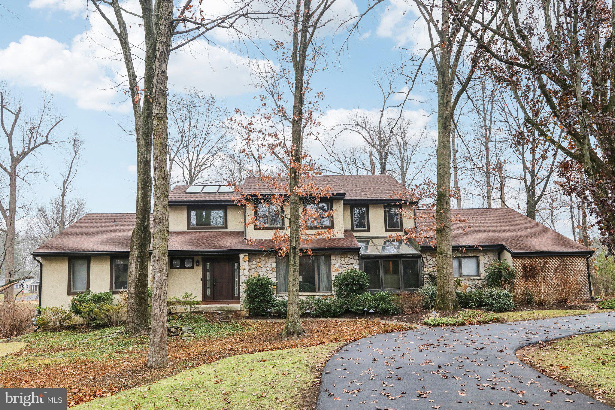 MAPLE GLEN - Residential