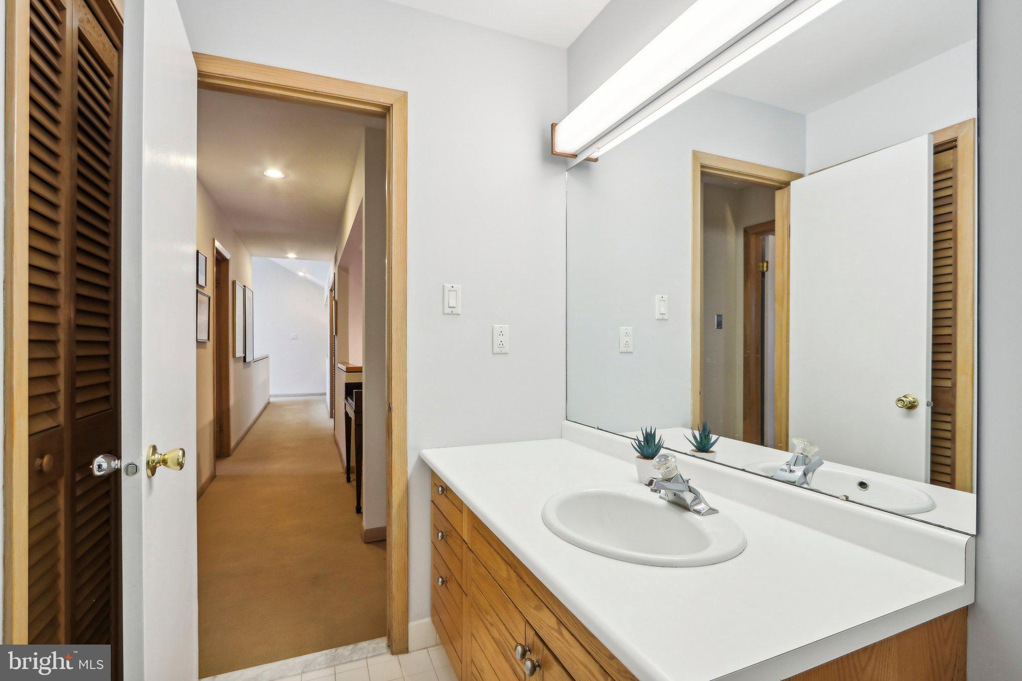 MAPLE GLEN - Residential