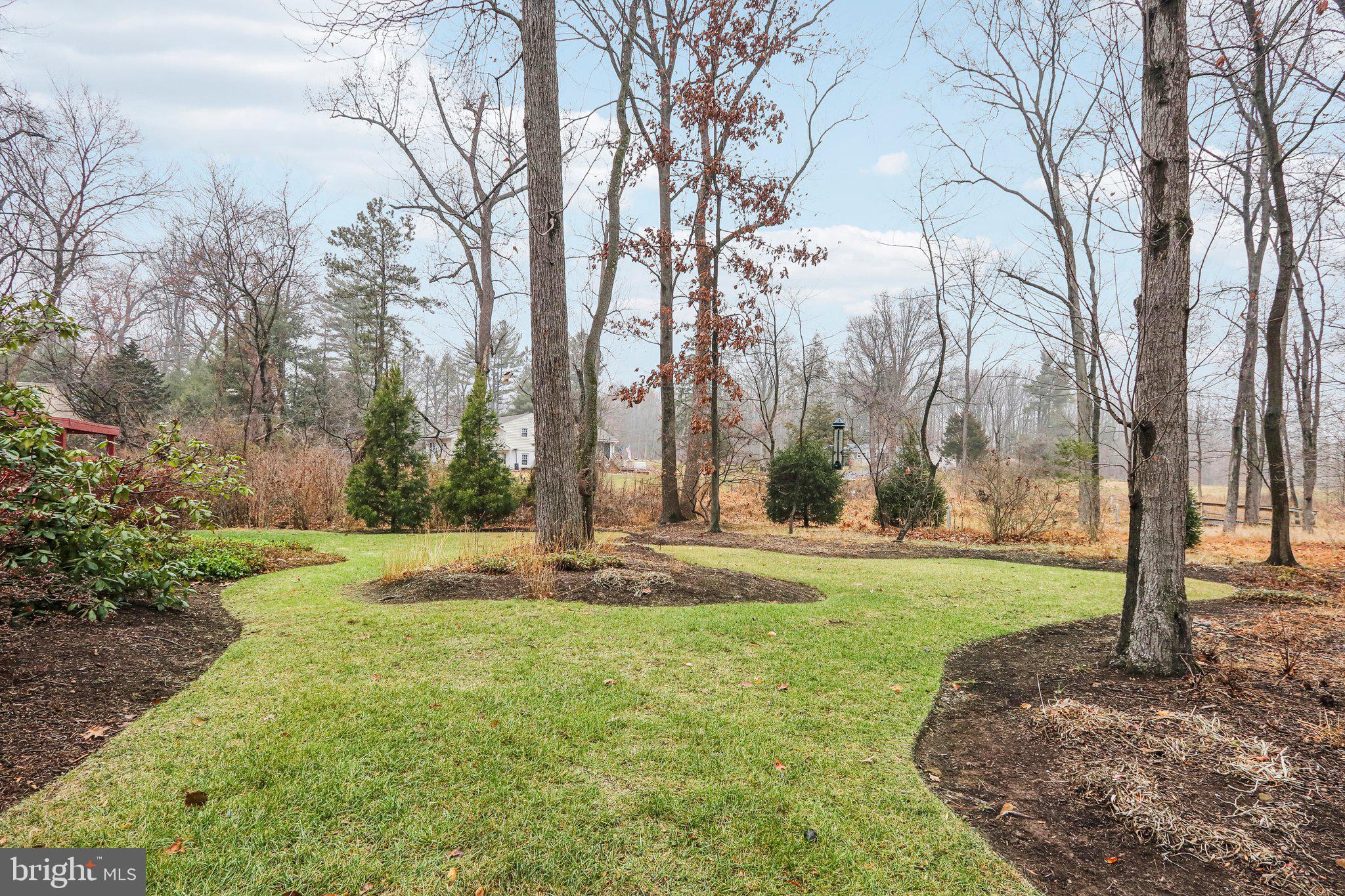 MAPLE GLEN - Residential