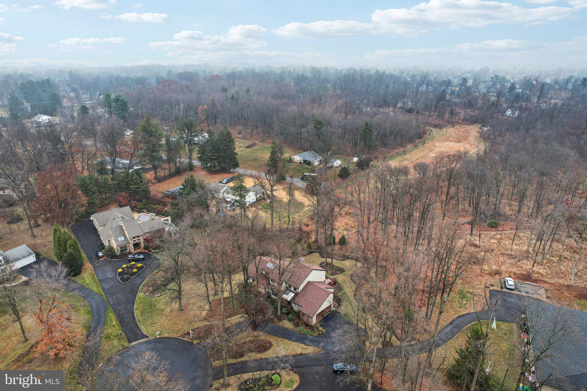 MAPLE GLEN - Residential