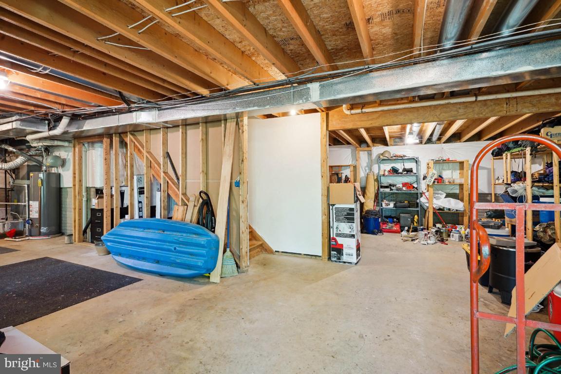 GRANDSTAFF WOODS - Residential