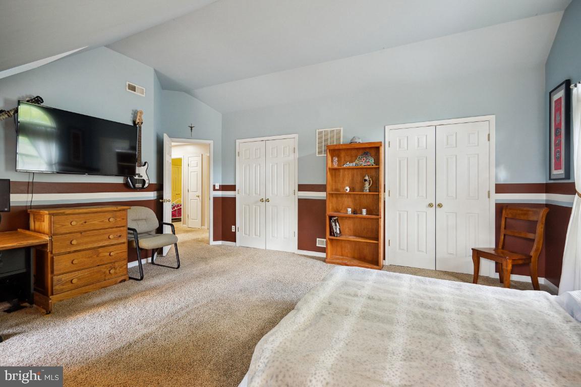 GRANDSTAFF WOODS - Residential