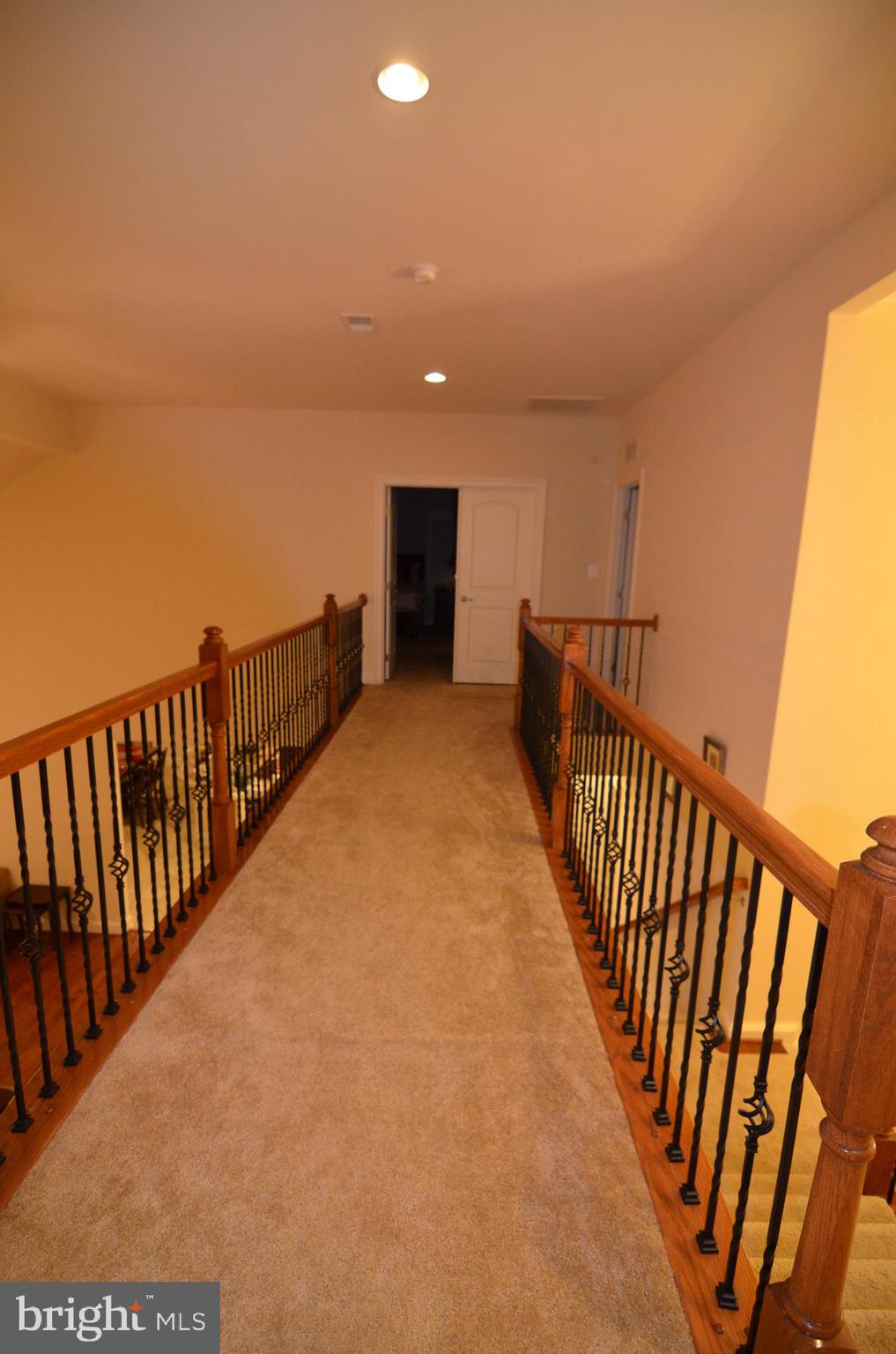 AMANDA PLACE - Residential Lease